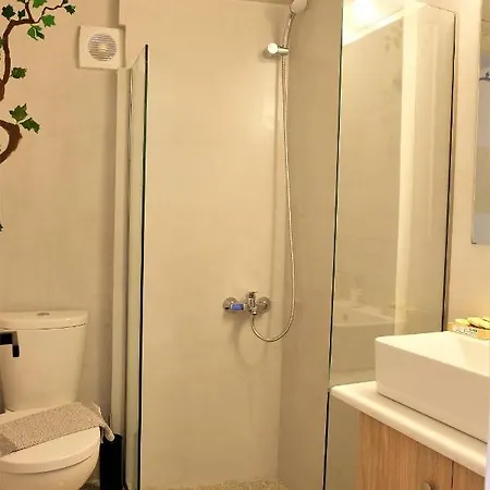 Remvi Assos Apartment *